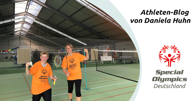 Meine Kollegin Andrea und ich beim Badminton in Halberstadt