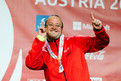 Ronald Glaub feiert seinen 5. Platz im 100 m Finale. (Foto: SOD/Jörg Brüggemann OSTKREUZ)