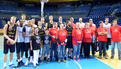 Die Basketball-Nationalmannschaft mit der Unified Basketballmannschaft des Eiderheims aus Flintbek. Foto: SO SH