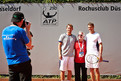 Auch Athlet Theo Knuth ließ sich mit den ATP-Profis Frederik Nielsen und Johan Brunstrom fotografieren. (Foto: SOD/Tom Gonsior)