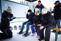 Die Medienvertreter bei der Schneeschuhanprobe. (Foto: ADAC/Tom Gonsior)