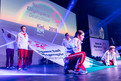 Die Fahnenträger präsentieren die Special Olympics Fahne. (Foto: SOD/Sascha Klahn)