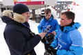 Interview von Taufig Khalil (BR) mit den Snowboard-Brüdern Denny und Rico Wedekind (vlnr.). Foto: SOD