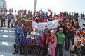 Die Deutsche Schule Seoul als Fans beim Schneeschuhlauf und mit unseren Athleten. Foto: SOD