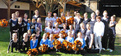 Die WendishWildCats Cheerleader des SC Lüchow posieren mit den Rehbecker Voltigier-Gruppen. (Foto: Bernd Bruno Meyer)